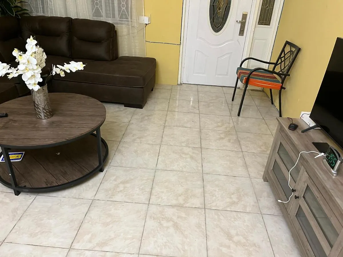 Apartment St Bess Comfort Style Black River